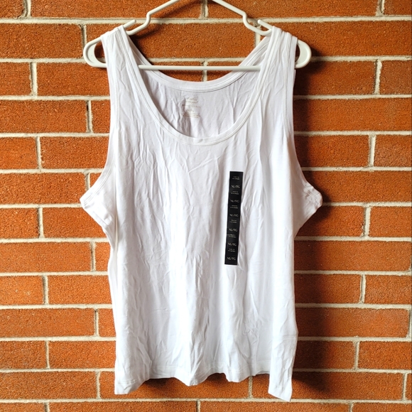 🦋3/$23🦋 XL Timeless Tank - Banana Republic - Picture 1 of 5